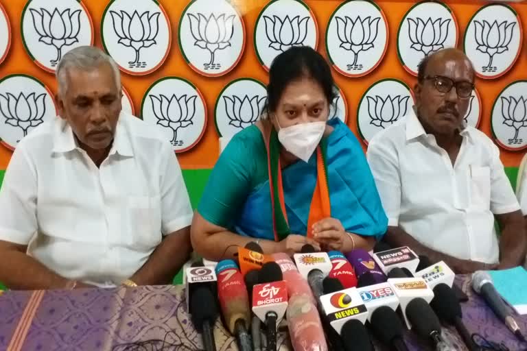 Ex.Mp saikala Pushpa Press Meet In Thoothukudi