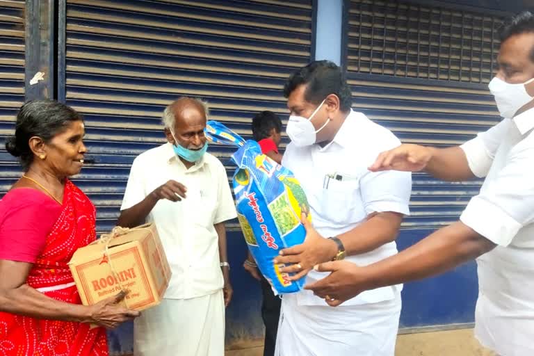 mla helps old man in nellai who wants pension 