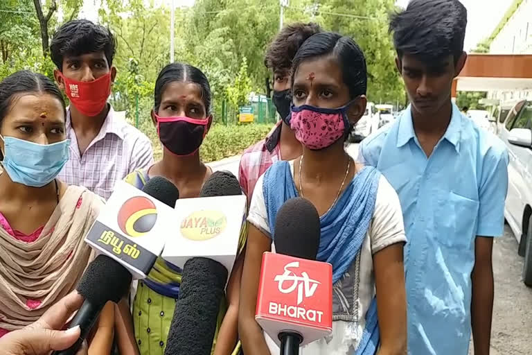 Indigenous students gave petition to collector in virudhunagar