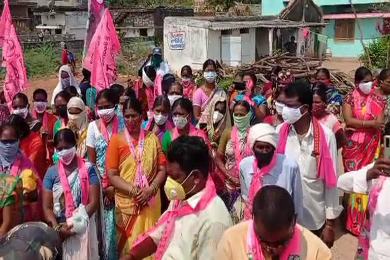 trs candidate campaign in 44th division of warangal