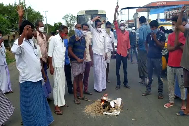 farmers protest for crop purchases, farmers strike 