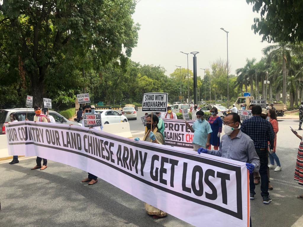 Northeast people staged protest against China's violent face-off