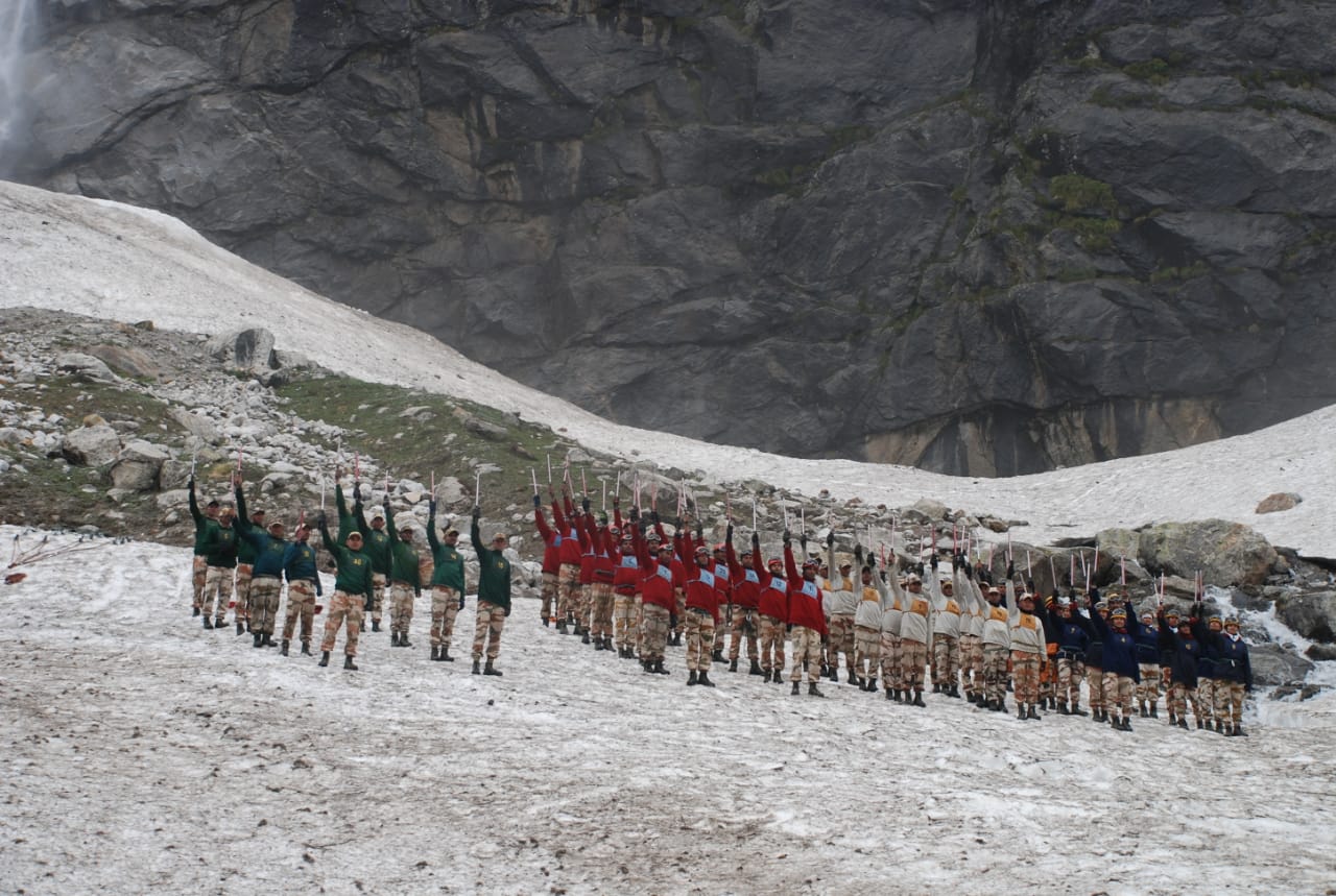 ITBP personnel practise Yoga in sub-zero temperature in Ladakh