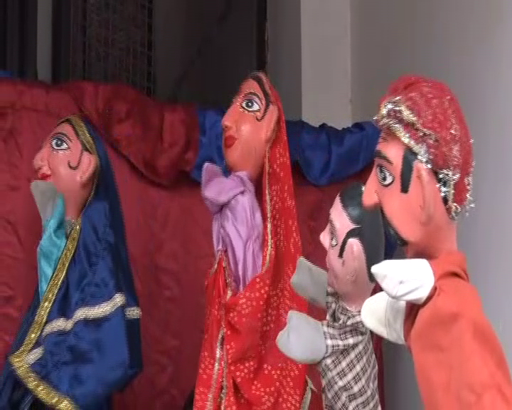 lucknow puppets story