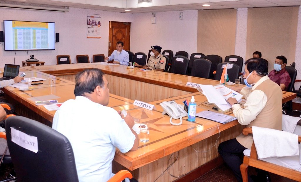 chief-minister-sarbananda-sonoal-meeting-with-health-minister-at-guwahati