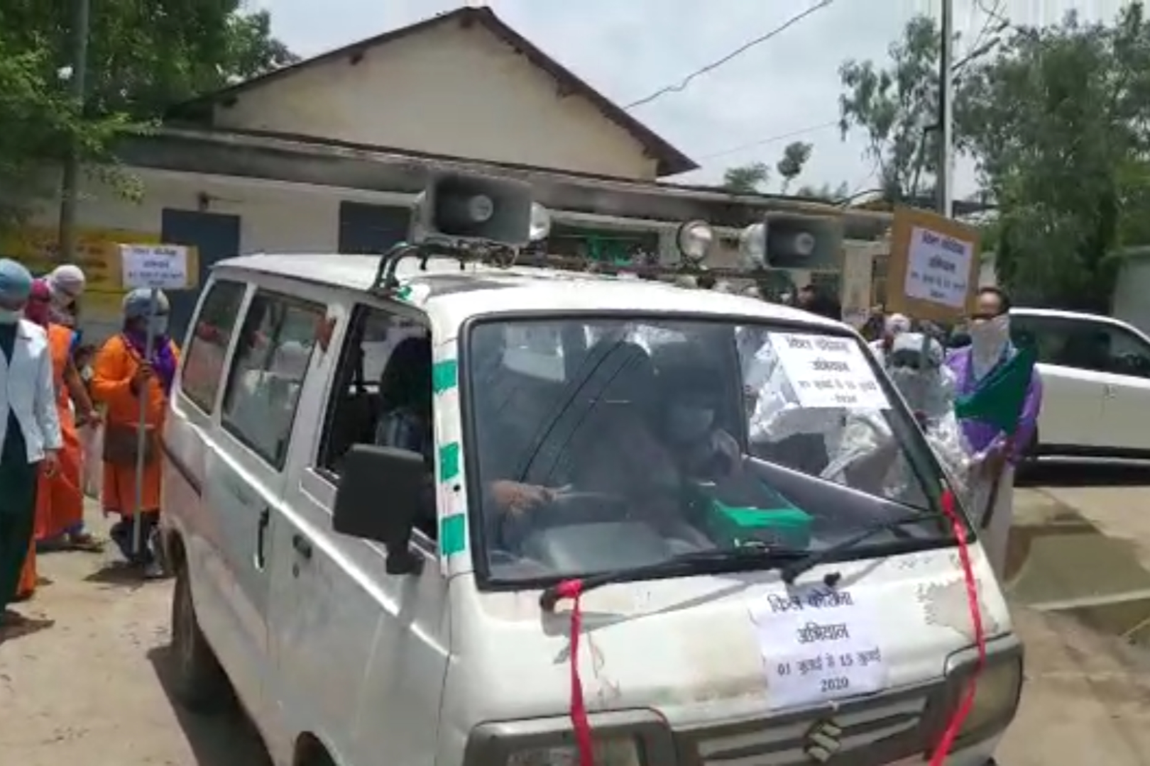 The MLA flagged off 'Kill Corona Van'