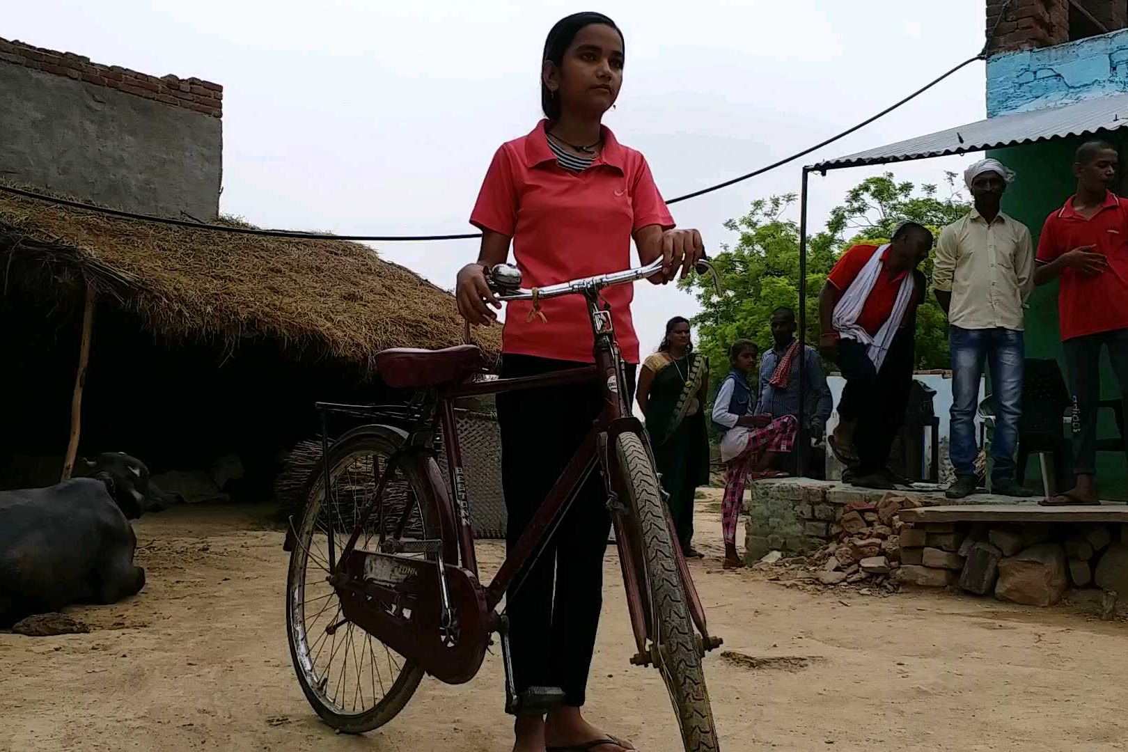 fighting-all-odds-madhya-pradesh-girl-who-cycles-24km-to-school-and-back-secures-98-dot-5-percent