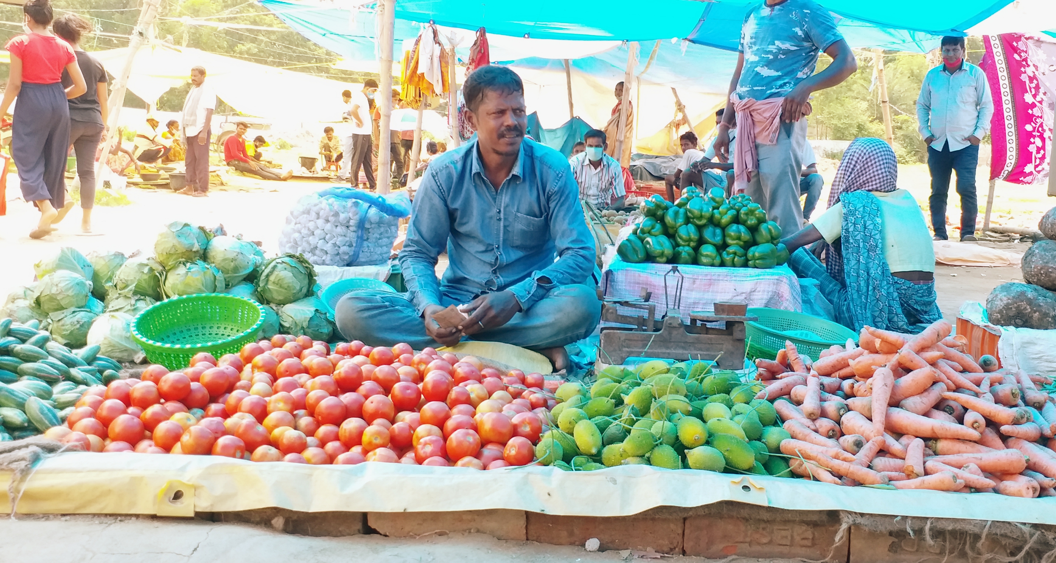 lockdown spoiled business of small traders in chaibasa