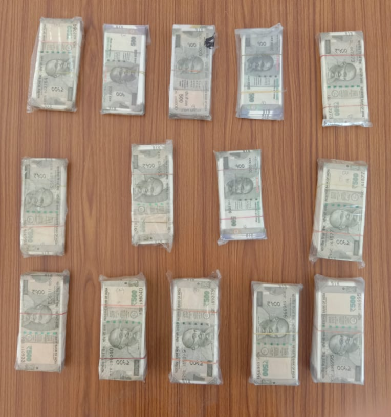 police recovered fake currency