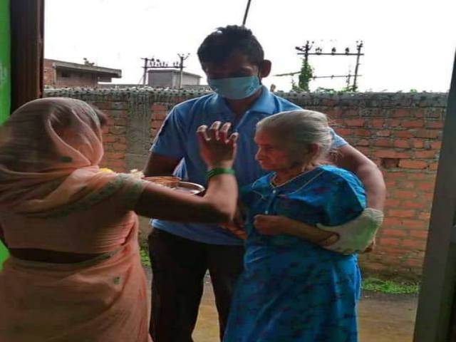 99-year-old lady beats Corona in sahibgan