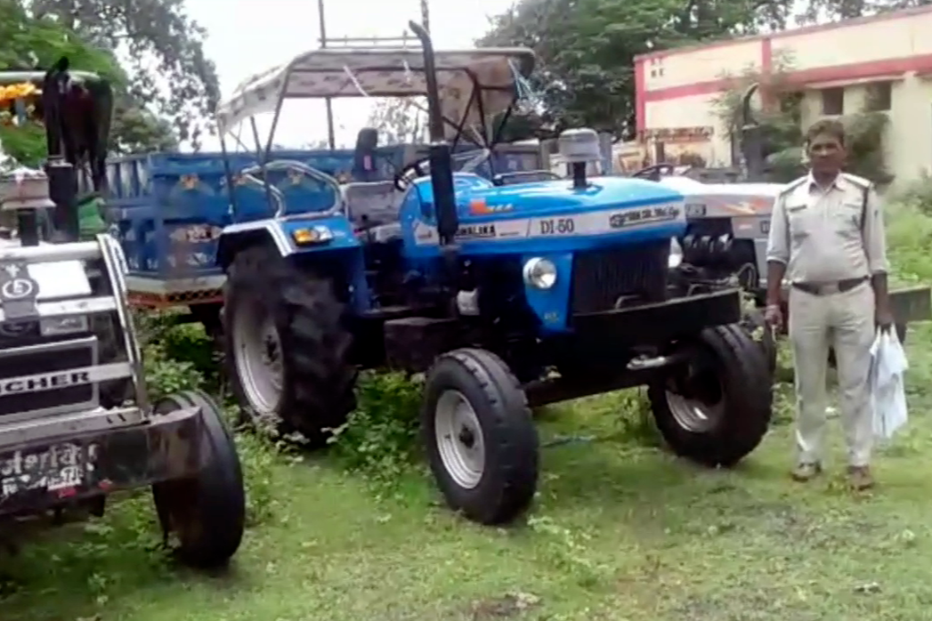 Illegal sand mining is not stopping in Hoshangabad