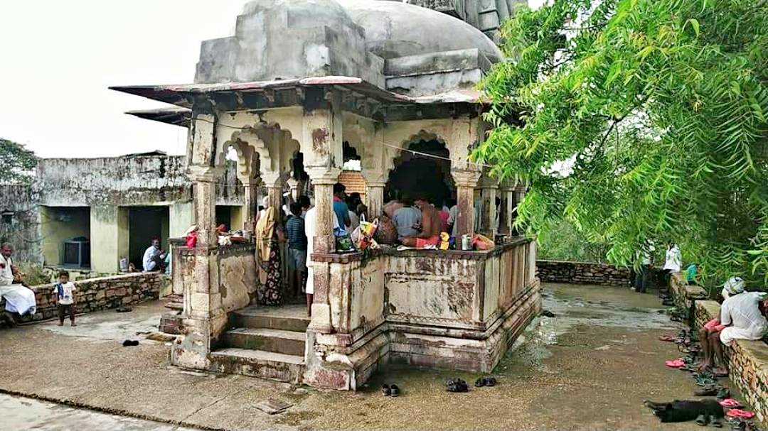 karauli news  temple in karauli  temple in rajasthan  shiv temple  month of spring  ancient temple of ramathara  sapotra subdivision headquarters  aravalli mountain range