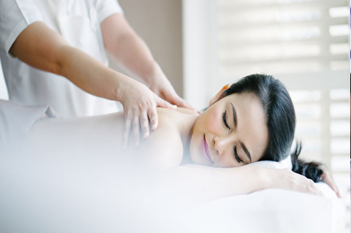 speciality-of-thai-massage-and-its-technique-history-lies-in-india