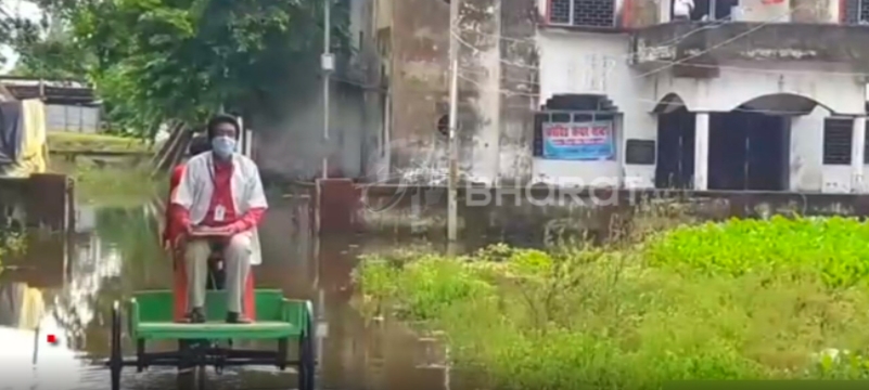 Waterlogging throws life of doctors out of gear