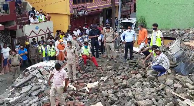 chukhuwala building collapse