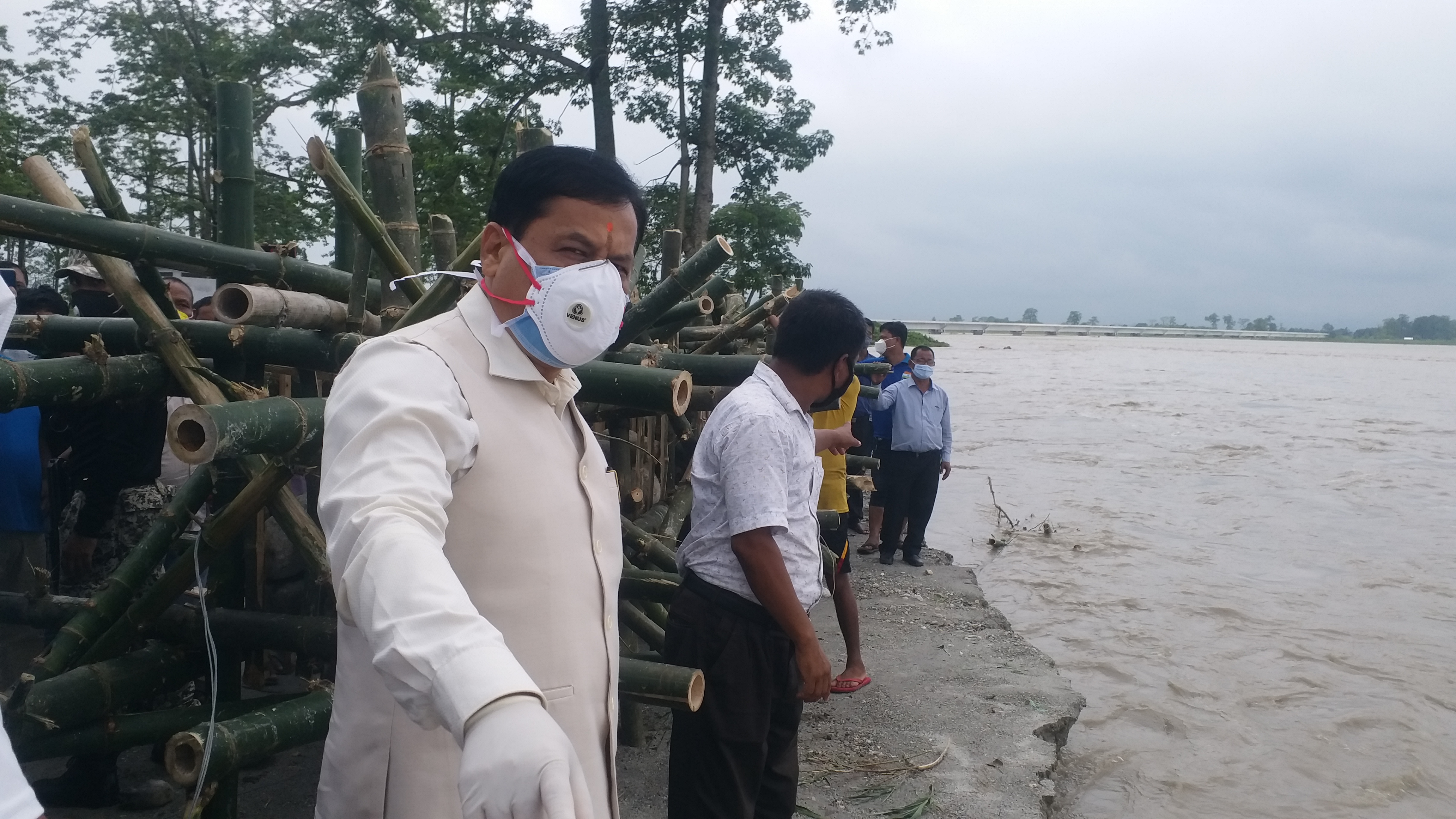 flood situation visited by CM sarbananda Sonowal chirang assam etv bharat news