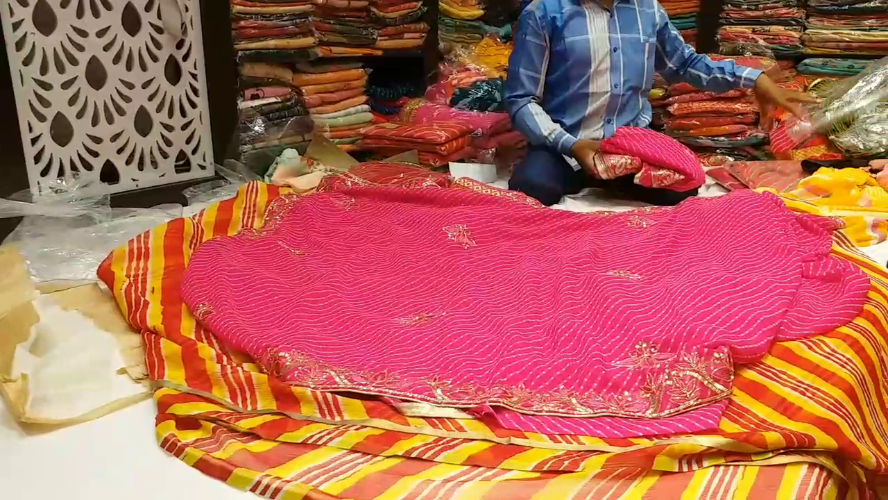 lahariya is very important for rajasthani,  rajasthani woman and hariyali teej