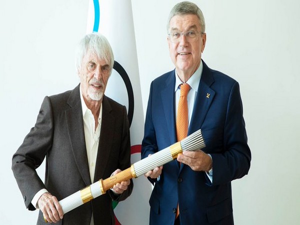 Former Chief Executive of the Formula One group Bernie Ecclestone donated the iconic original Atlanta 1996 torch to IOC.