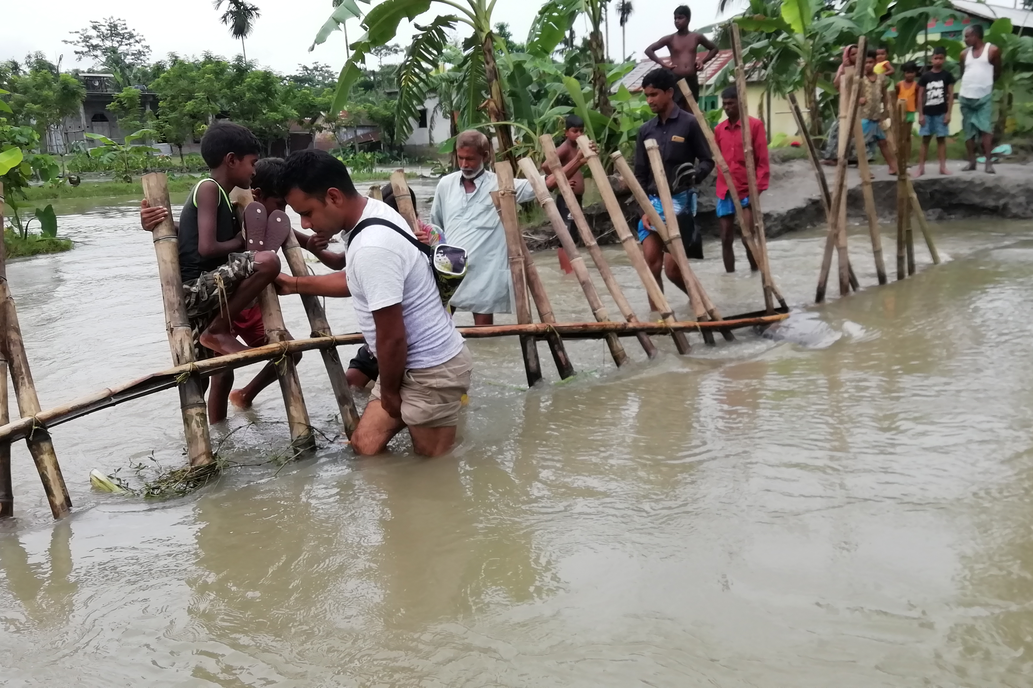 beki-river-flood-critical-situation-at-kalgasia