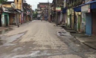 COVID-19: Shops shut, transport off roads as lockdown enforced in W Bengal