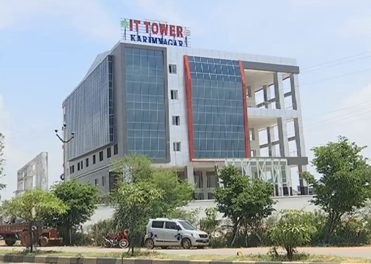 Built at a cost of Rs 34 crore, the Karimnagar IT Tower can accommodate around 3,000 employees.