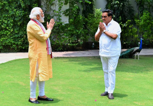 Modi meets Gujarat BJP chief, praises him as 'outstanding' worker who rose through ranks