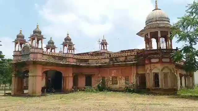 Historical paramaanand Library