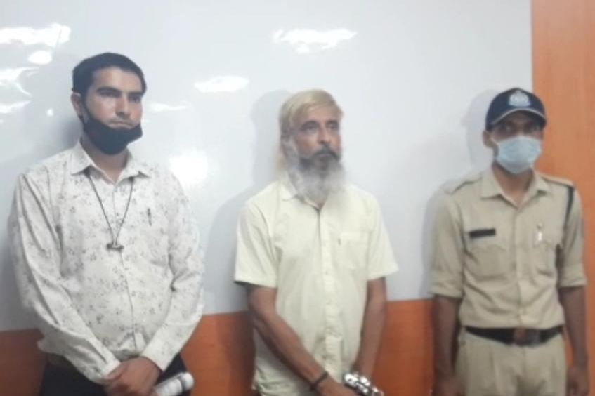 Bhumafia Ramakant Vijayvargiya arrested for cheating 200 plots