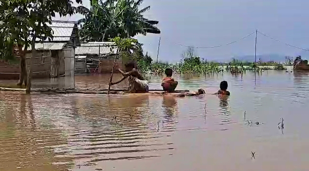 Human death toll to rise 107 in Assam flood