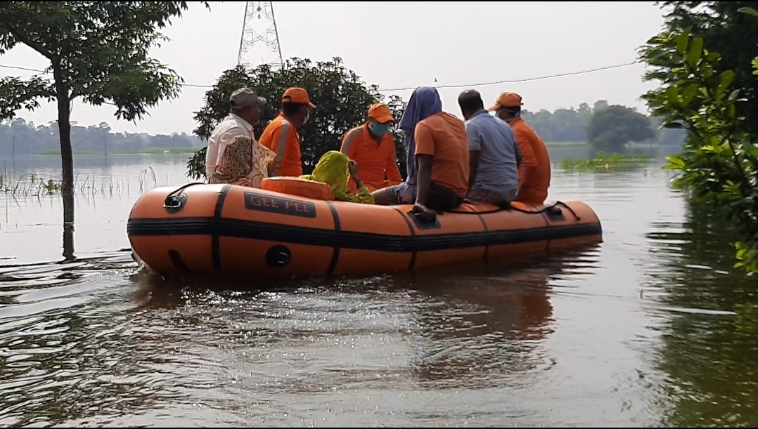 10 হাজার 700 জন মানুষকে উদ্ধার করেছে NDRF টিম