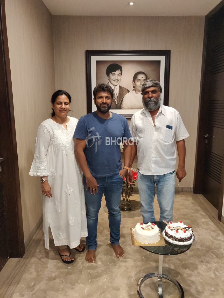 Puneet celebrated his car driver birthday