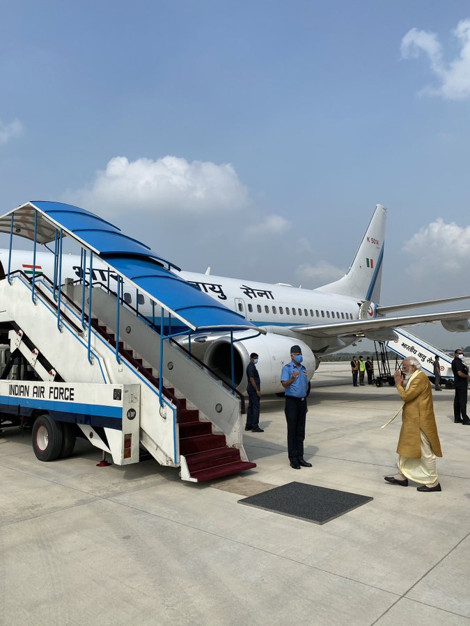 PM Modi leaves for Ayodhya