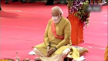 pm-modi-lays-foundation-stone-for-ayodhya-ram-mandir