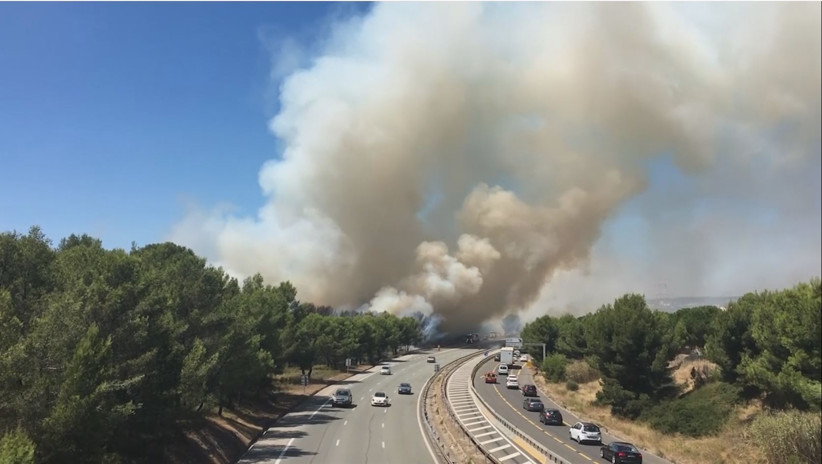 Strong winds fuel wildfires in Marseille region