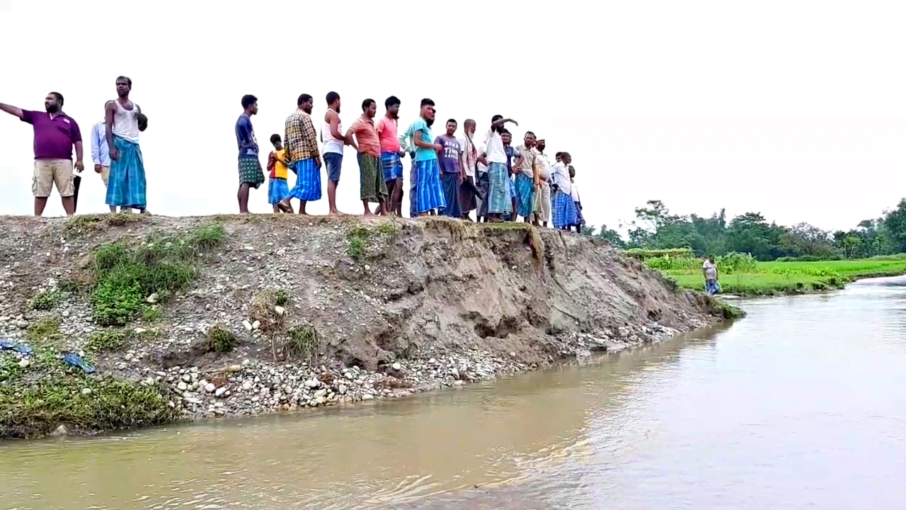 chirang-massive-flood-and-erosion-destroyed-villages-etv-bharat-assam-special-report