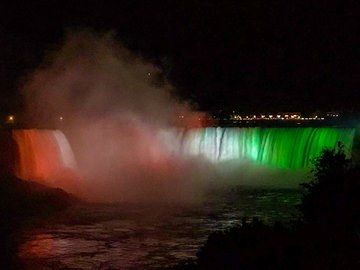 Niagara Falls illuminated in colours of Indian national flag. #IndiaIndependenceDay