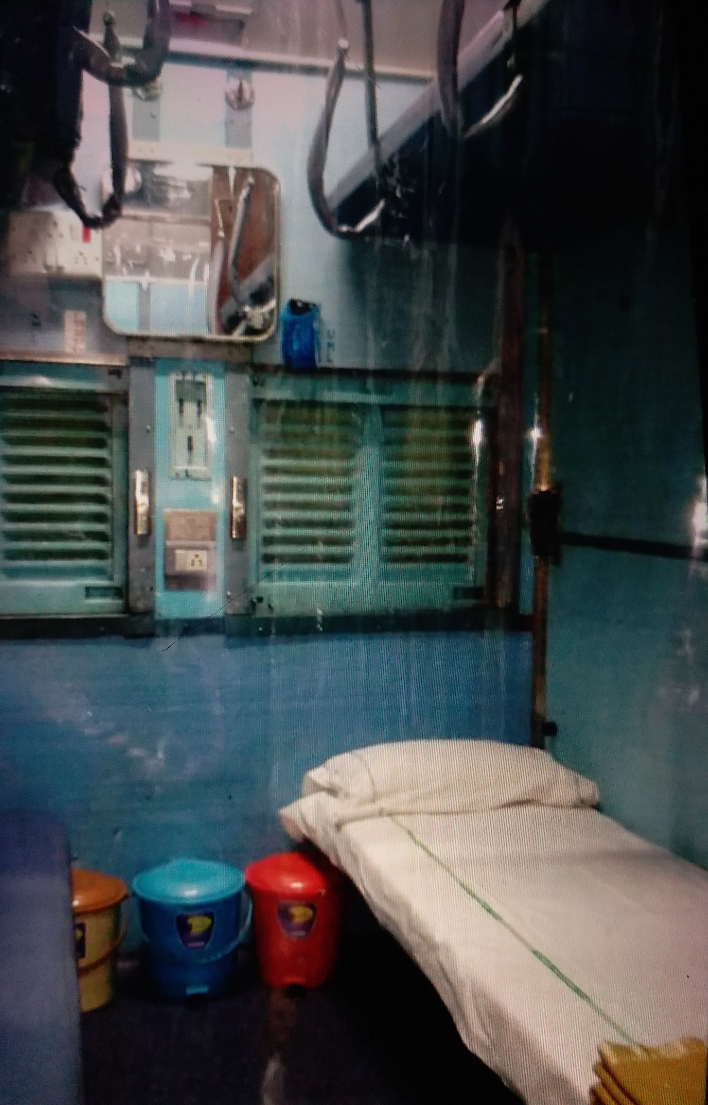 55 Isolation Ward coach stands at Raipur and Durg station