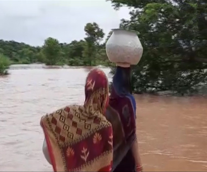 heavy rains batter northern states of india