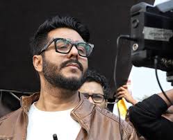 Director-producer Raj Chakraborty tests positive for COVID