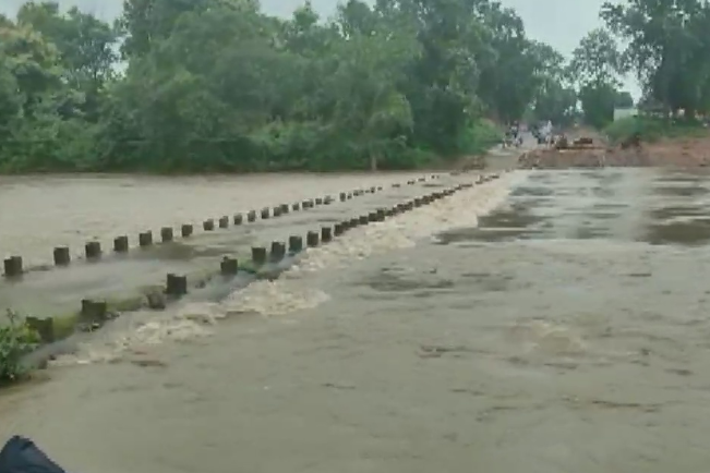 Flood situation continues to disrupt normal life in  several states