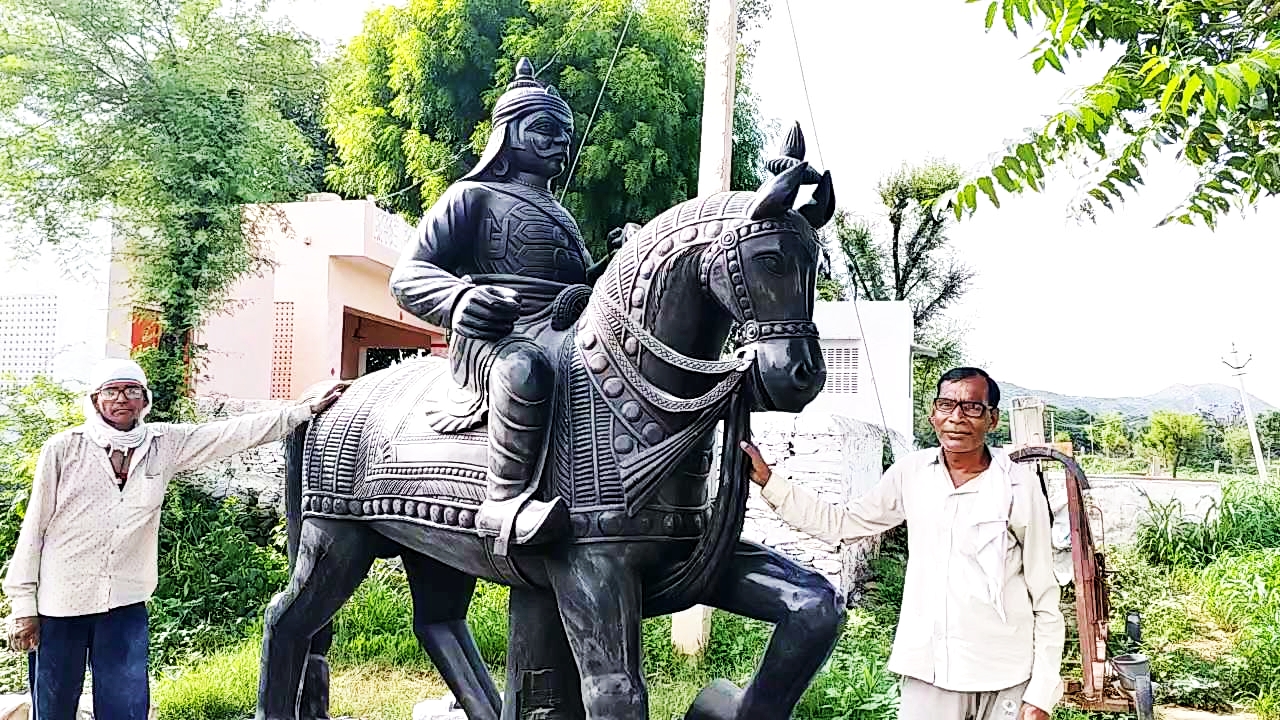 Nagaur Sculptor Latest News,  Bhuni Village Sculpto