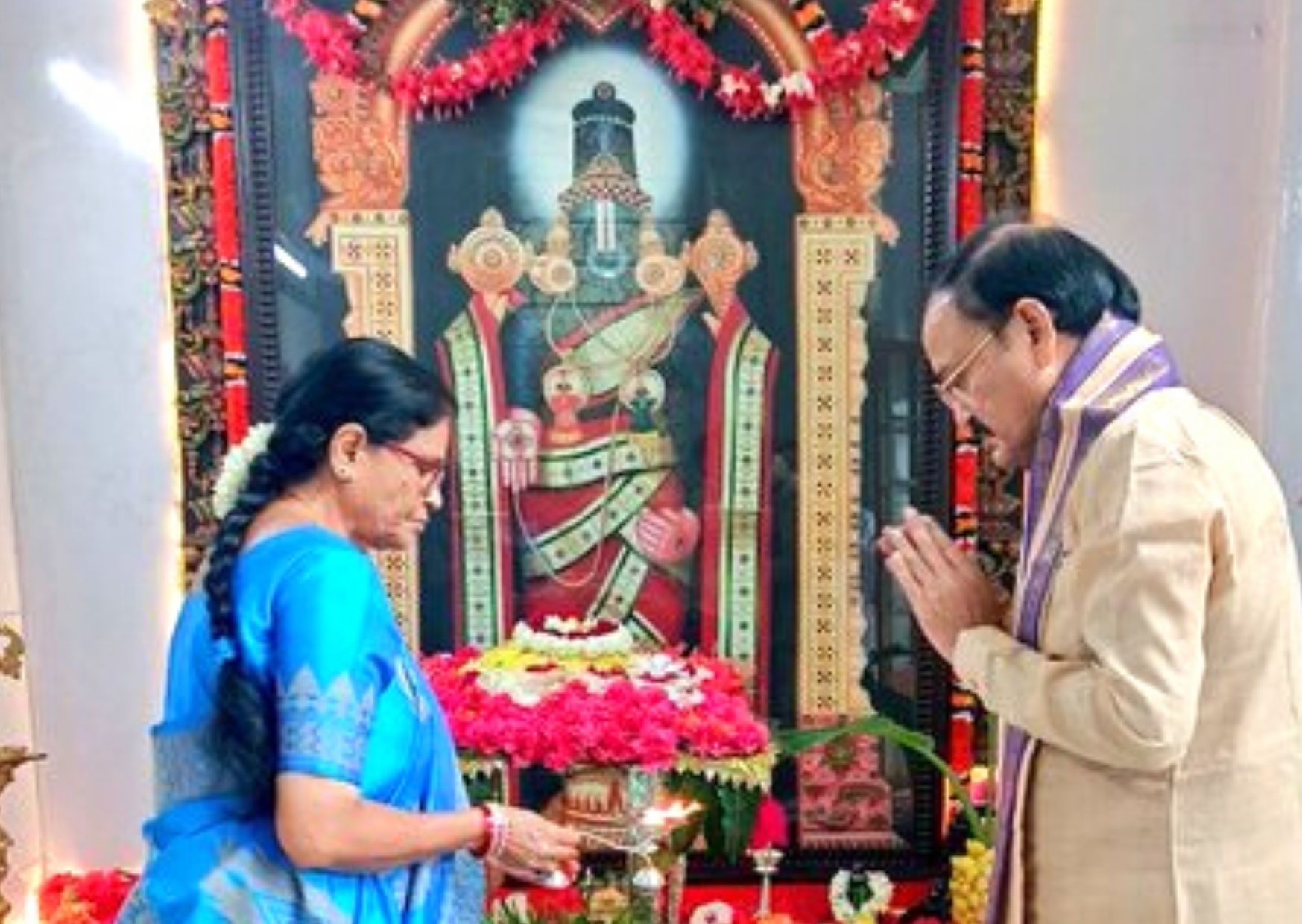 Venkaiah Naidu performs Ganesh Puja