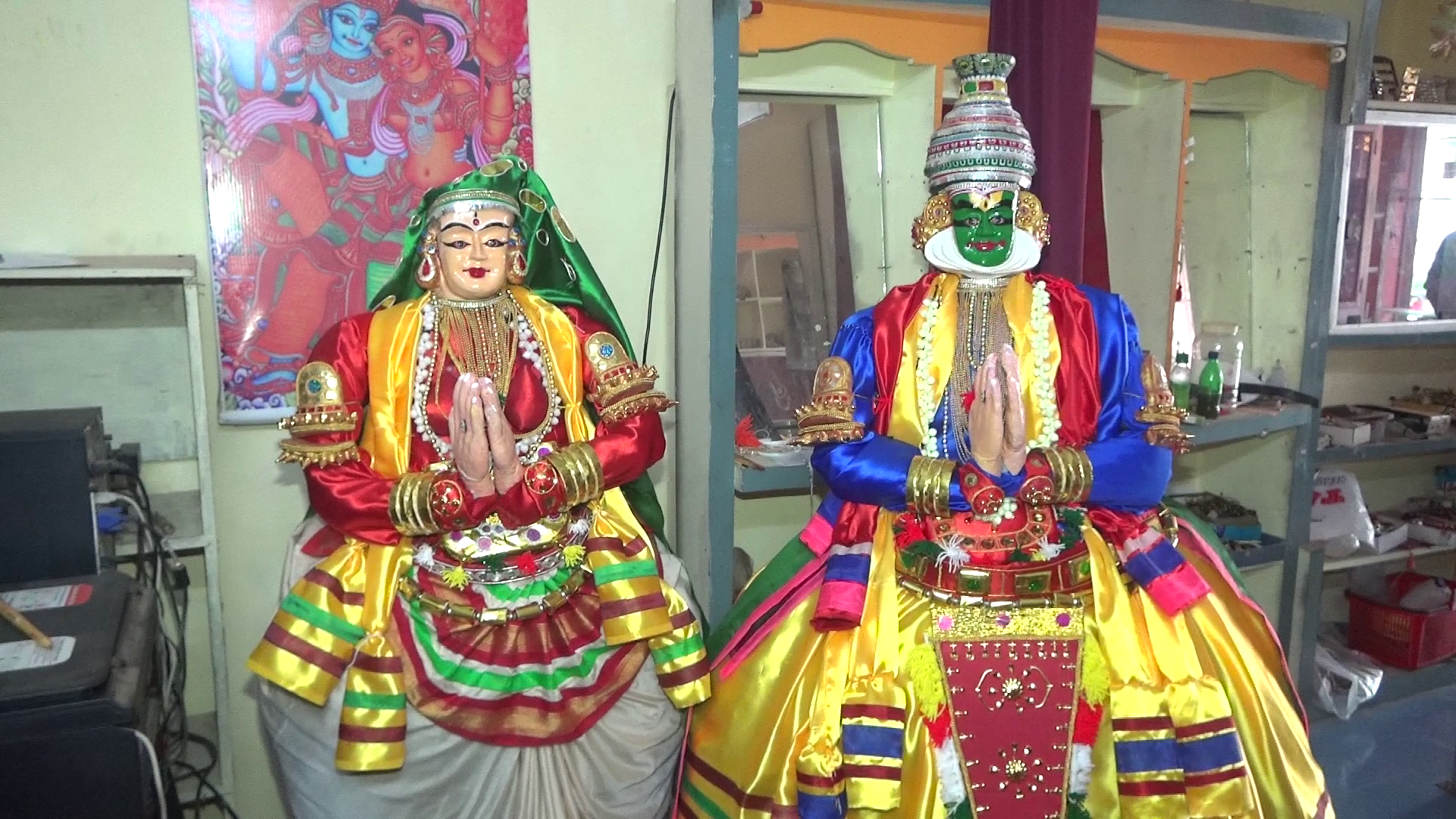 Krishna and Rugmini  kathakali  sukumaran pattambi  കൃഷ്‌ണനും രുഗ്‌മിണിയും  സുകുമാരന്‍റെ കരവിരുതിൽ  പാലക്കാട് പട്ടാമ്പി