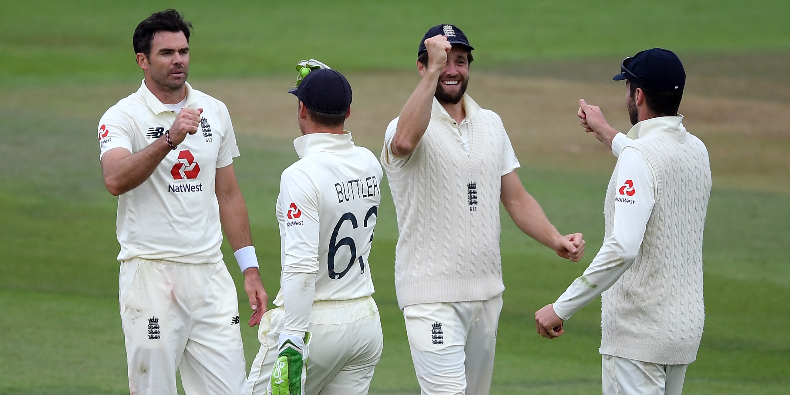 Dom Bess, JAmes Anderson, England vs Pakistan