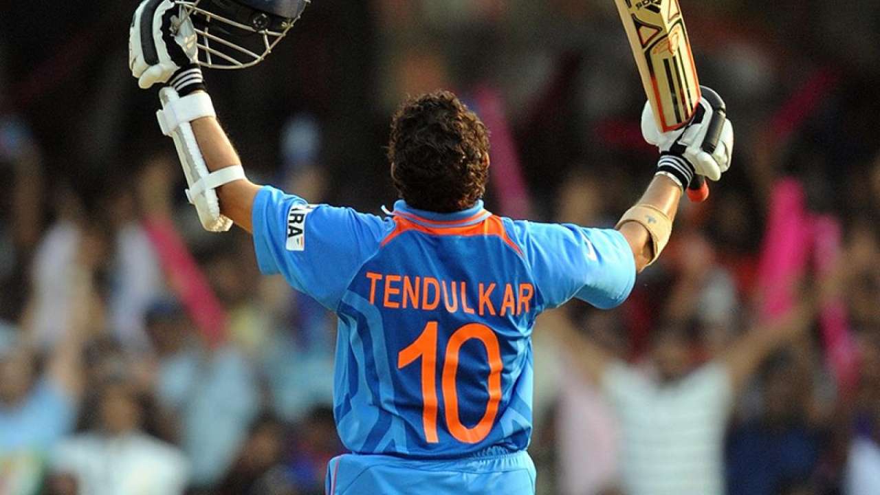 pathan backs kohli to break tendulkars record of 100 international tons