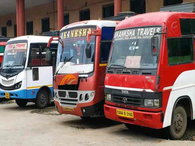 passengers-facing-problem-due-to-non-operation-of-buses