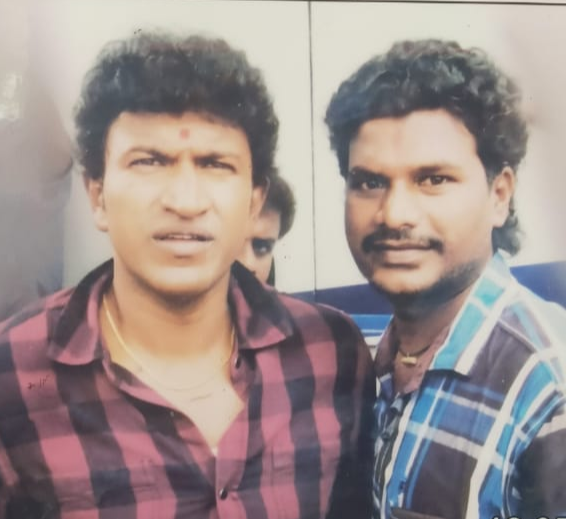 Puneet rajkumar wished his fan birthday