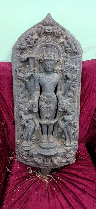 antique idantique-idols-seized-in-kolkata-customs-commissionerateols