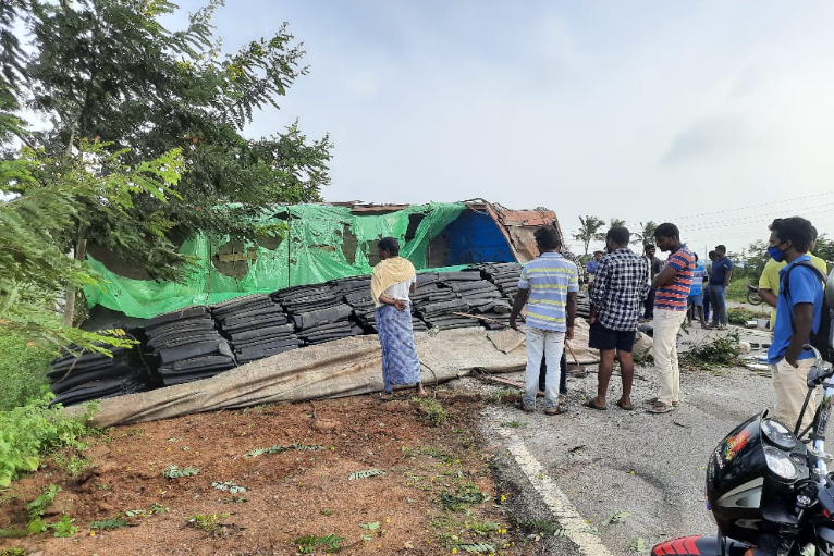 constable died in road accident at shabad