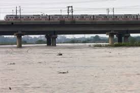 Yamuna water level closer to the danger mark